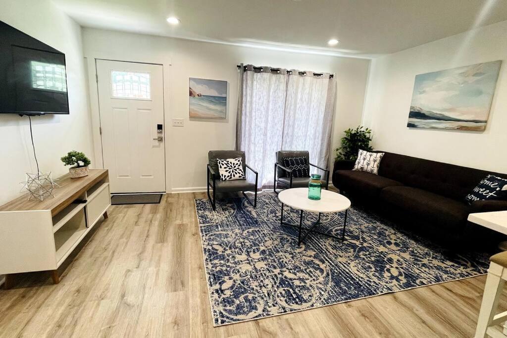 Modern Home Near Uptown Clt, Airport And More Charlotte Ngoại thất bức ảnh