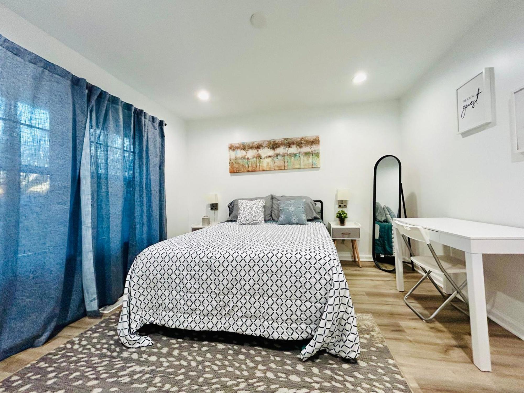 Modern Home Near Uptown Clt, Airport And More Charlotte Ngoại thất bức ảnh